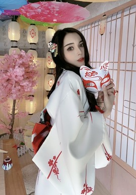 娜塔莎退主播照片