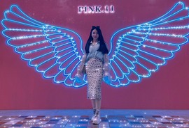 ღ。孔珺主播照片