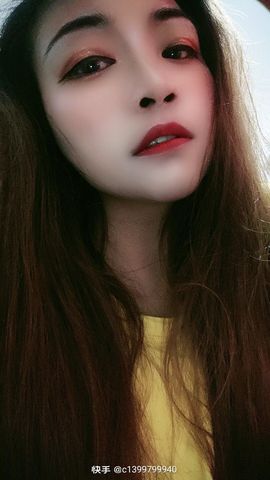 活宝黑妮主播照片