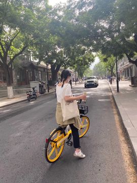小猫妮妮喵～主播照片