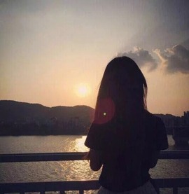 💙欣宝吖（暂休）主播照片
