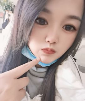 小甜贪财好色💕的图片