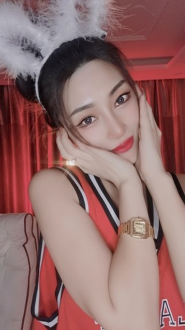 素雪小幸运主播照片