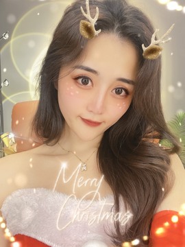 跑调嘉💟休主播照片