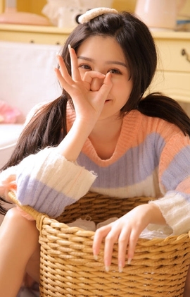 橘小虎主播照片