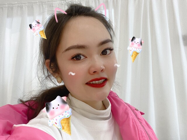 快乐小猫咪🐱海报