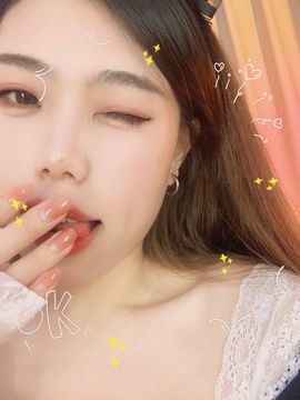 夏至🌸主播照片