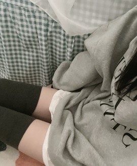 娜塔莎退主播照片