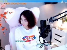 水母好美主播照片