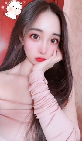 小玲宝🧸安静唱歌主播照片
