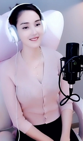 水母好美主播照片