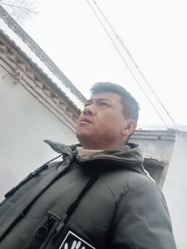 傻浪回归主播照片
