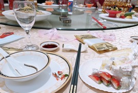 柒七休主播照片