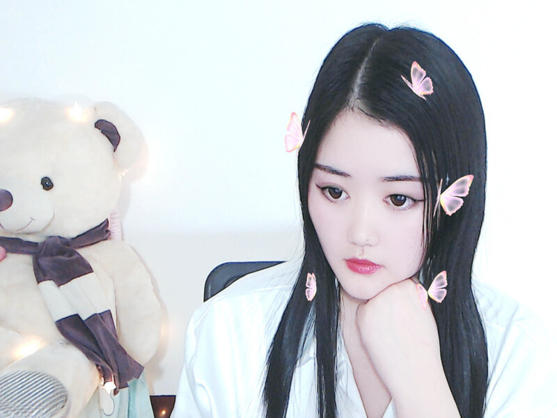 向前冲🐹的主播海报