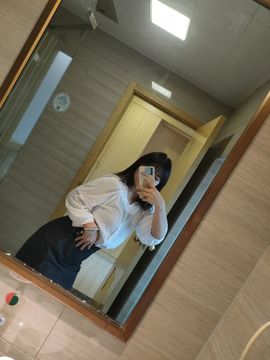 兰儿不漂亮主播照片