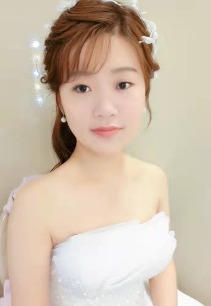 一个憨憨的小丫头的主播照片