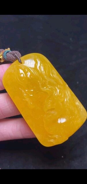 凤凰牌子精选蜜蜡，雕