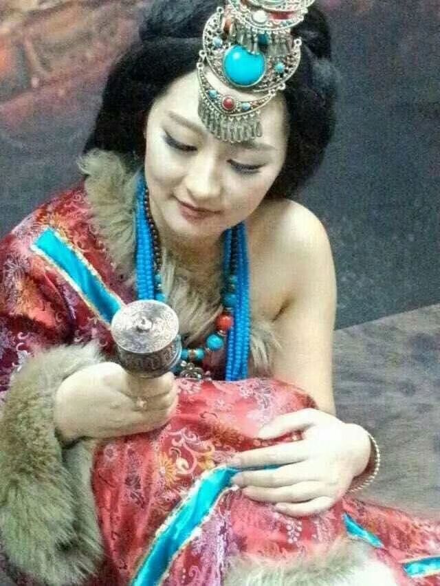 言兮666的主播照片