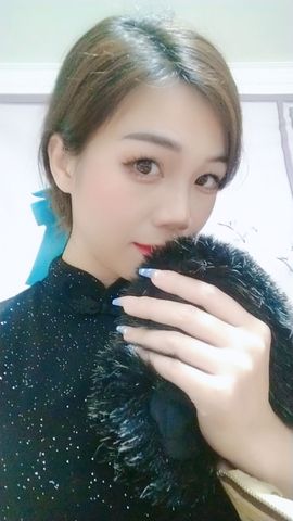 六月皮皮贪财还好色主播照片