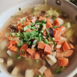 茶茶幸运星主播照片