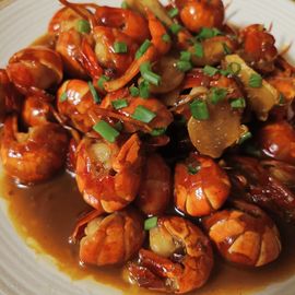 茶茶幸运星主播照片
