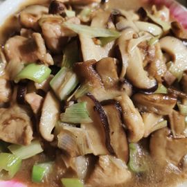 茶茶幸运星主播照片