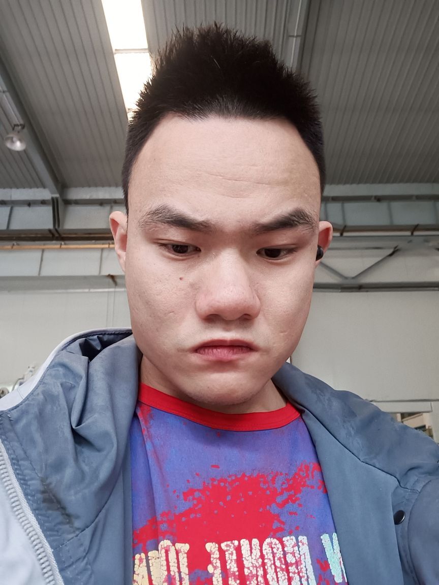 雨果汁🦊的主播照片
