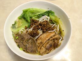 美妞ღ美美美！主播照片
