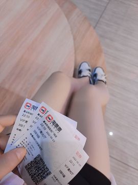 回忆中拥抱🤗主播照片