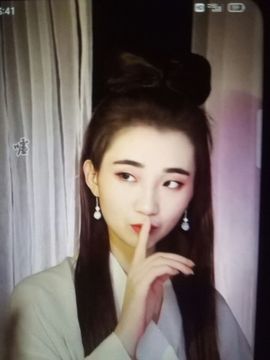 白玉澜💏主播照片