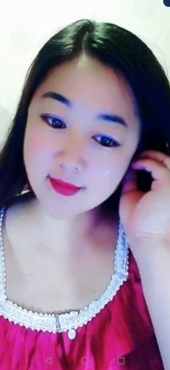 依依🌺星🌺城事主播照片