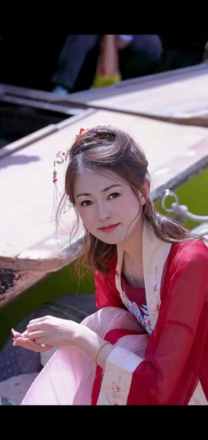 /美女