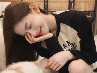 丞丞晚上见视频聊天