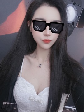娜塔莎退主播照片