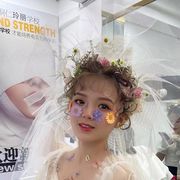 小美是女高