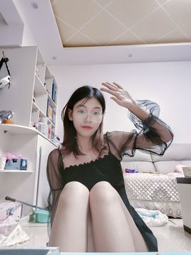 拐个小姐姐主播照片