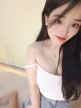 回忆中拥抱🤗主播照片