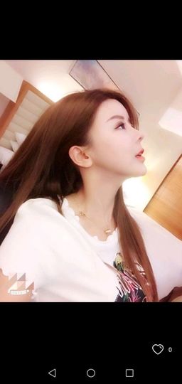 以养千年诗歉妳主播照片