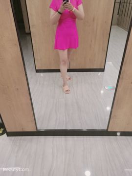 🦄倾城✨黑丫头主播照片