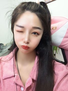 👑䒕暖宝好运旺旺旺主播照片