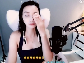 水母好美主播照片