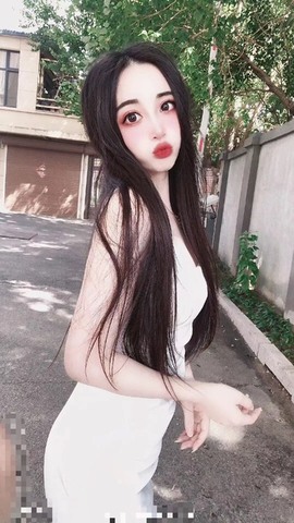 小玲宝🧸安静唱歌主播照片
