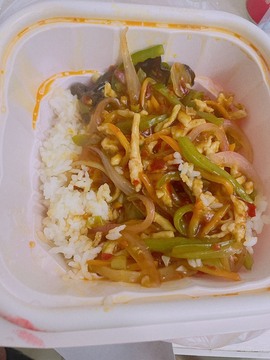 小小♥休主播照片