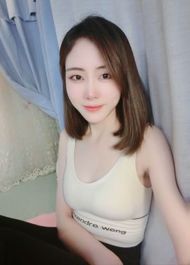 奕露西$唱歌主播照片