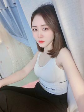 奕露西$唱歌主播照片