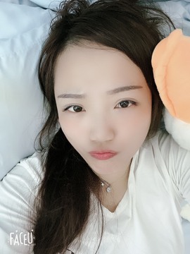 若兮-身体不好休养中主播照片