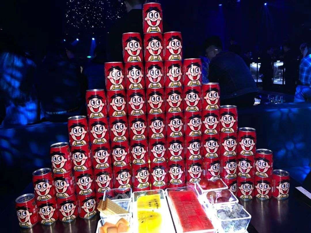骑小黄车追法拉鲲。主播图片