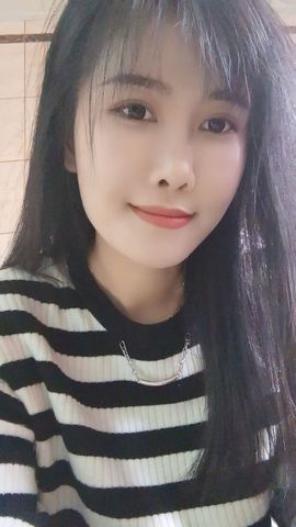 嘉瀚♬苏静好♬唱歌主播照片