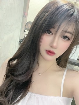 曼曼🌙暂停直播主播照片