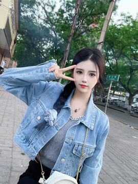 243726672主播照片